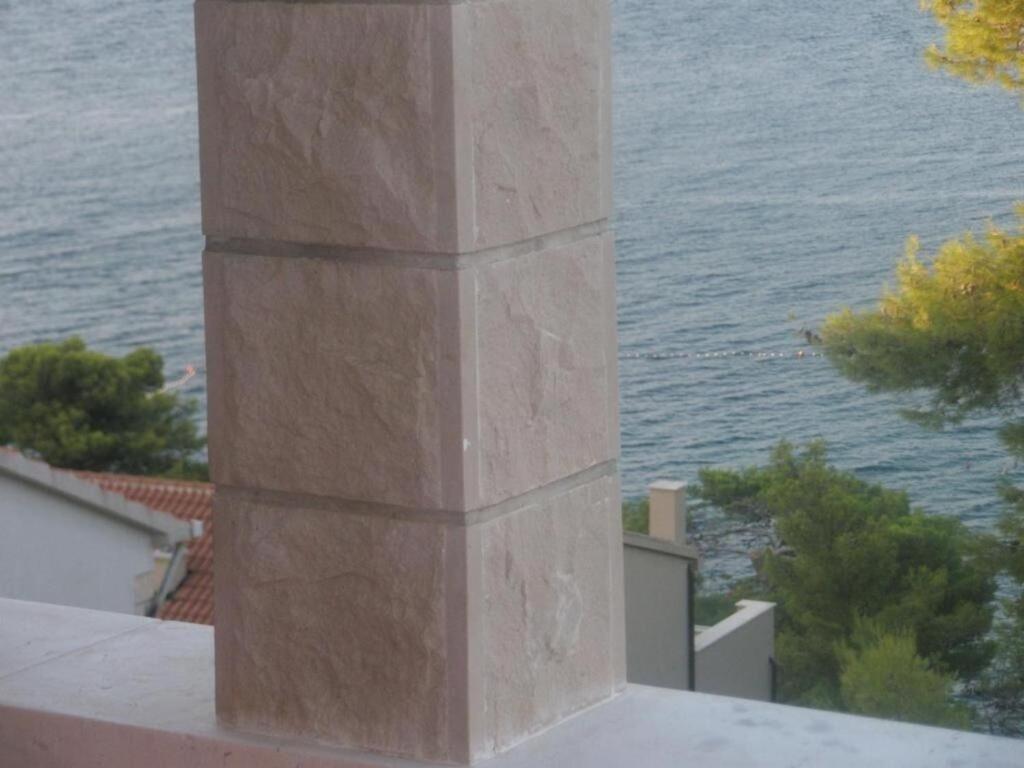 Apartments Damir - 80 M From Beach Postira Dış mekan fotoğraf